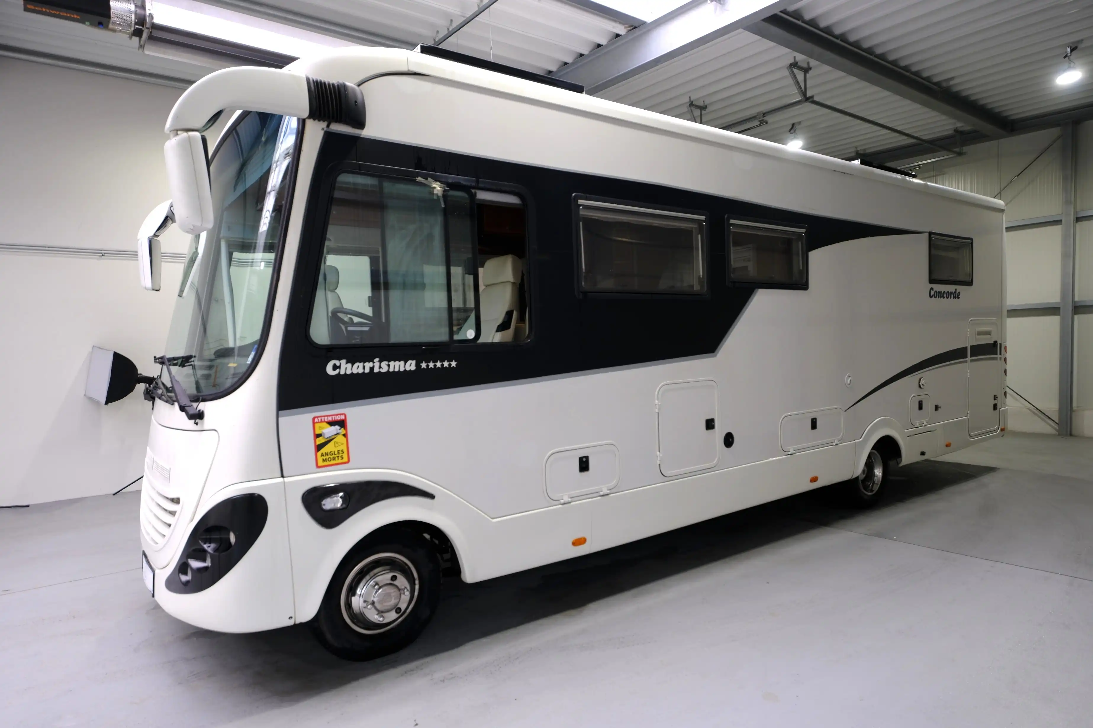 CONCORDE Charisma 890 M 